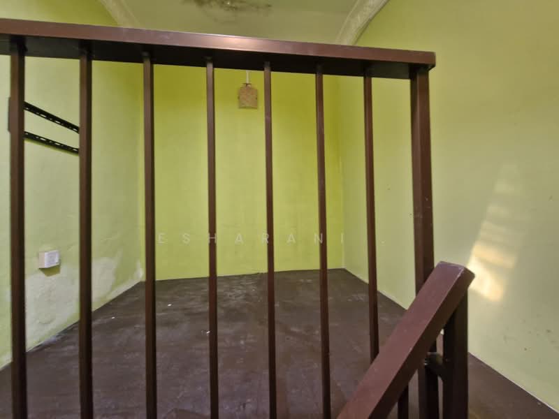 Rumah Teres 1.5-Tingkat untuk Dijual di Taman Cheras Awana (Cheras) - Esharani . - PropertyGuru.com.my