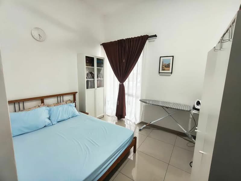 Terraced House for Rent in Kajang (Selangor) - Jamalatin Mesen - Bedroom - PropertyGuru.com.my