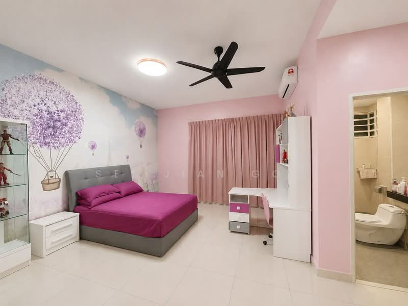 3-storey Terraced House for Sale in Taman Desa Oren (Butterworth) - See Jian Goh - Bedroom - PropertyGuru.com.my