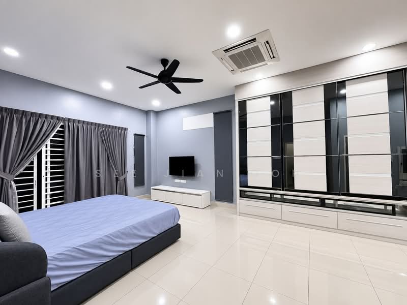 3-storey Terraced House for Sale in Taman Desa Oren (Butterworth) - See Jian Goh - Bedroom - PropertyGuru.com.my