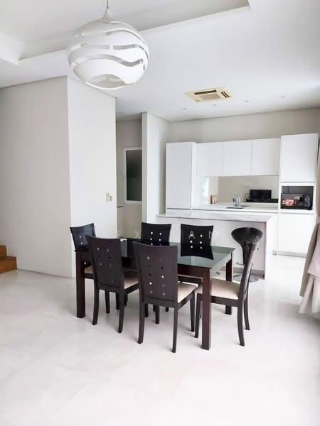 Servis Apartment untuk Disewa di Quadro Residences - Rex Tan - Dining Room - PropertyGuru.com.my