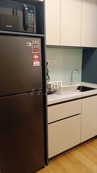 Servis Apartment untuk Disewa di The Colony @ KLCC - Deela Ibrahim - Kitchen - PropertyGuru.com.my
