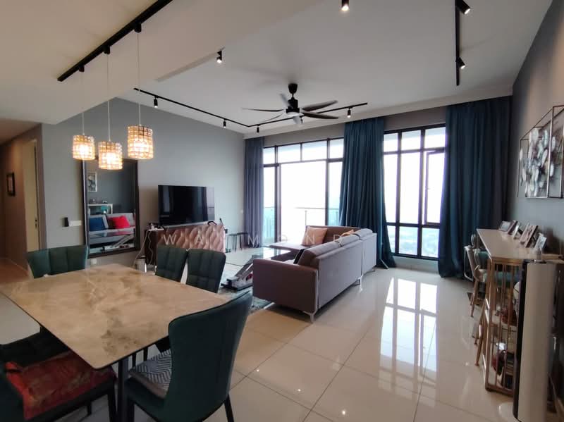 Servis Apartment untuk Dijual di The Park Sky Residence - Waymond . - Living Room - PropertyGuru.com.my