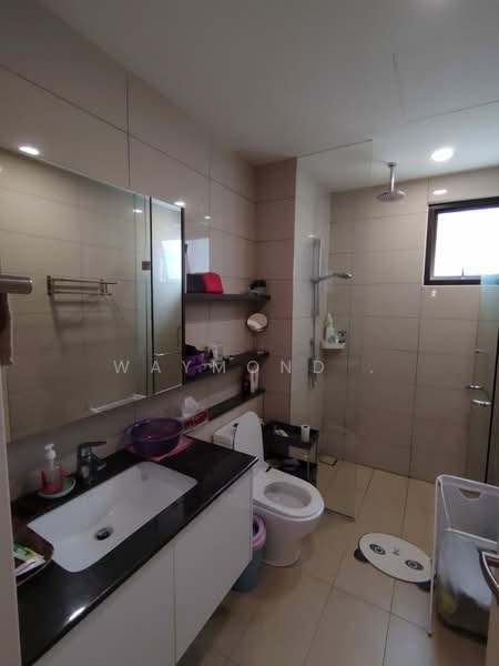 Servis Apartment untuk Dijual di The Park Sky Residence - Waymond . - Bathroom - PropertyGuru.com.my