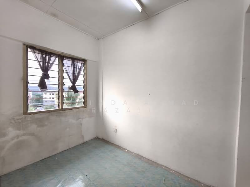 Rumah Flat untuk Dijual di Seri Dahlia - Haslinda Ahmad Razali - PropertyGuru.com.my