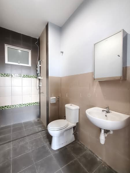 Kondominium untuk Dijual di Skyvilla Residences - Leslie Loi - PropertyGuru.com.my