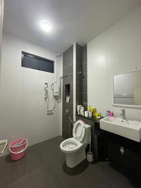 Rumah Kluster untuk Dijual di Bukit Indah (Iskandar Puteri (Nusajaya)) - Eddy Chan - Bathroom - PropertyGuru.com.my