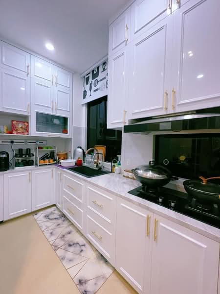 Rumah Teres untuk Dijual di Bandar Seri Alam (Masai) - Terence Eo - Kitchen - PropertyGuru.com.my