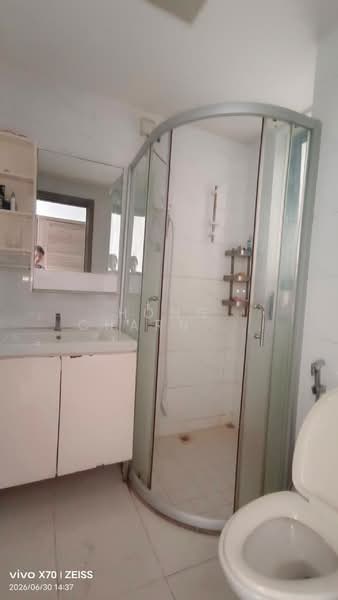 Kondominium untuk Disewa di Cerulean Bay @ Forest City - Hong Charng Lee - Bathroom - PropertyGuru.com.my