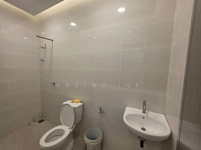 1-storey Terraced House for Sale in Klang (Selangor) - Arvind Lee - Bathroom - PropertyGuru.com.my