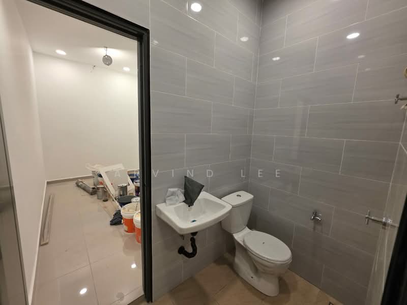 1-storey Terraced House for Sale in Klang (Selangor) - Arvind Lee - Bathroom - PropertyGuru.com.my
