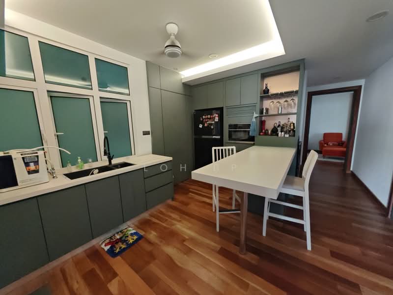 Kondominium untuk Dijual di Gurney Paragon - Loh BP - Kitchen - PropertyGuru.com.my