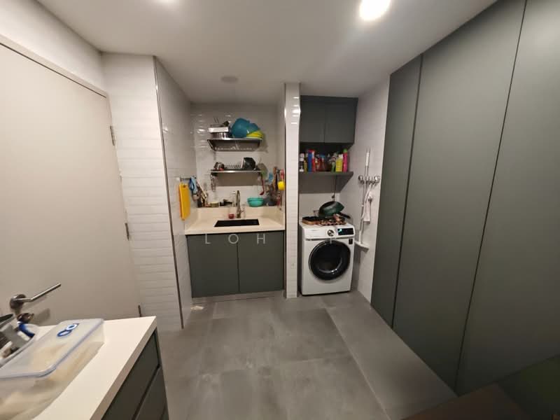 Kondominium untuk Dijual di Gurney Paragon - Loh BP - Kitchen - PropertyGuru.com.my