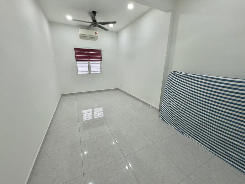 Rumah Teres 2 Tingkat untuk Dijual di TAMAN PUCHONG UTAMA (Puchong) - Sa'a Nordin - Interior - PropertyGuru.com.my