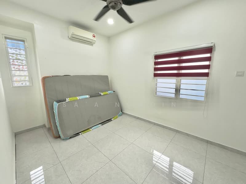Rumah Teres 2 Tingkat untuk Dijual di TAMAN PUCHONG UTAMA (Puchong) - Sa'a Nordin - Bedroom - PropertyGuru.com.my