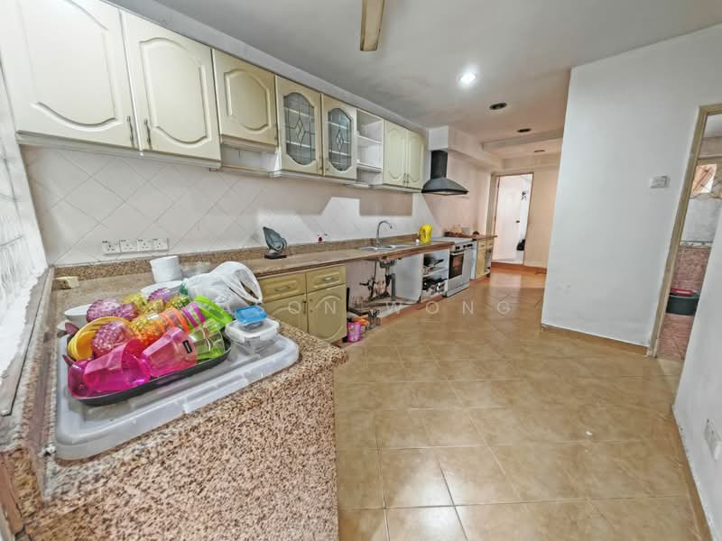 3-storey Terraced House for Sale in Ampang Jaya (Ampang) - Eason Wong - Kitchen - PropertyGuru.com.my