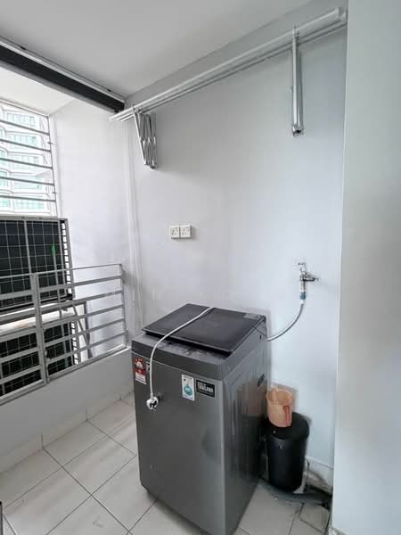 Kondominium untuk Disewa di Teega Residences - Min Kong - Balcony - PropertyGuru.com.my