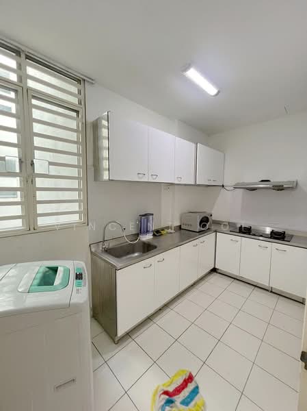 Kondominium untuk Dijual di Elit Heights @ Bayan City - Vincent Ooi - Kitchen - PropertyGuru.com.my