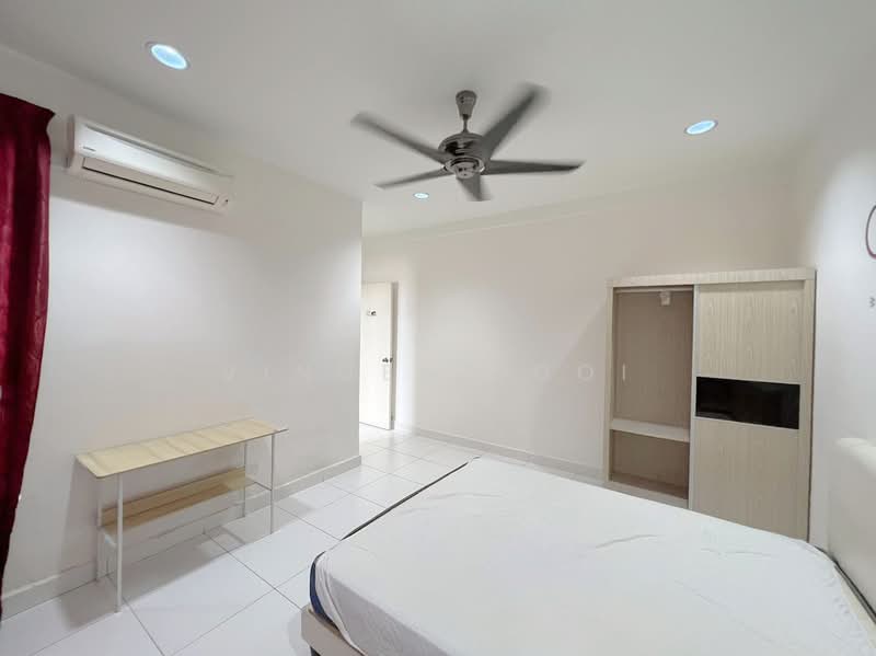 Kondominium untuk Dijual di Elit Heights @ Bayan City - Vincent Ooi - Bedroom - PropertyGuru.com.my