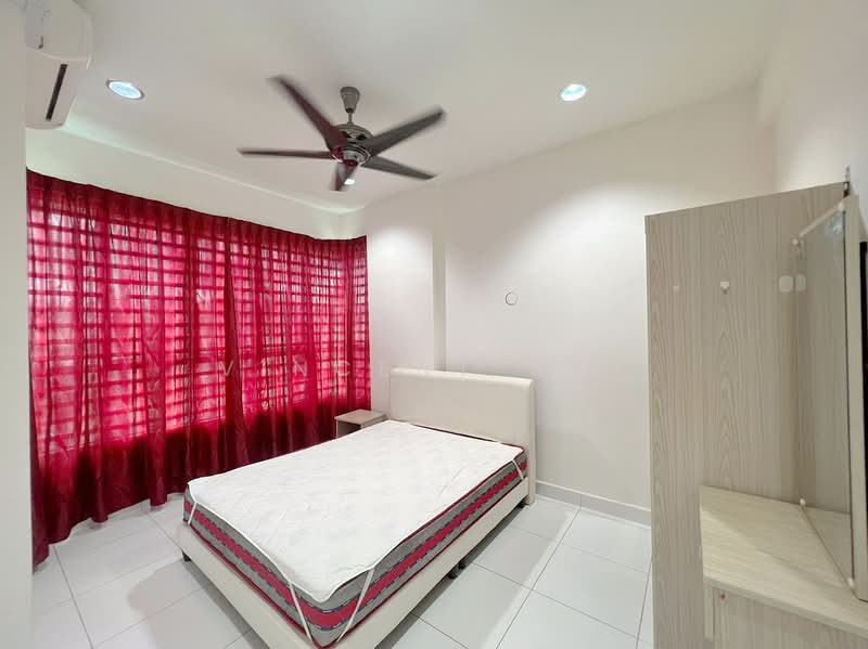 Kondominium untuk Dijual di Elit Heights @ Bayan City - Vincent Ooi - Bedroom - PropertyGuru.com.my