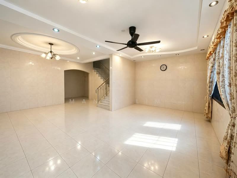 2-storey Terraced House for Rent in Bandar Nusa Jaya (Iskandar Puteri (Nusajaya)) - Mancy Lim - Living Room - PropertyGuru.com.my