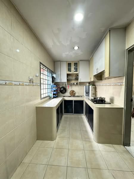 2-storey Terraced House for Rent in Bandar Nusa Jaya (Iskandar Puteri (Nusajaya)) - Mancy Lim - Kitchen - PropertyGuru.com.my