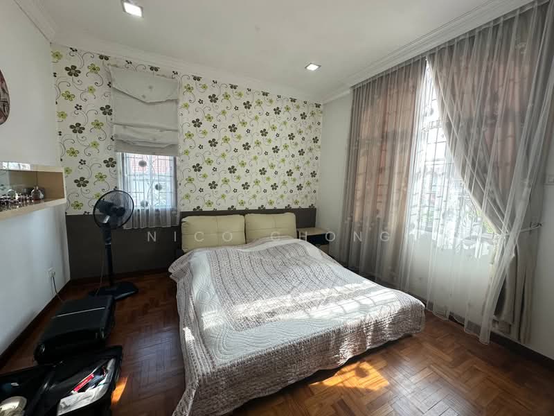 Semi-Detached House for Sale in Taman Pelangi Indah (Ulu Tiram) - Nico Chong - Bedroom - PropertyGuru.com.my