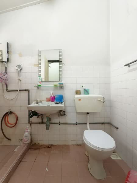 2-storey Terraced House for Sale in Bukit Damansara (Damansara Heights) - Sean Lim - Bathroom - PropertyGuru.com.my