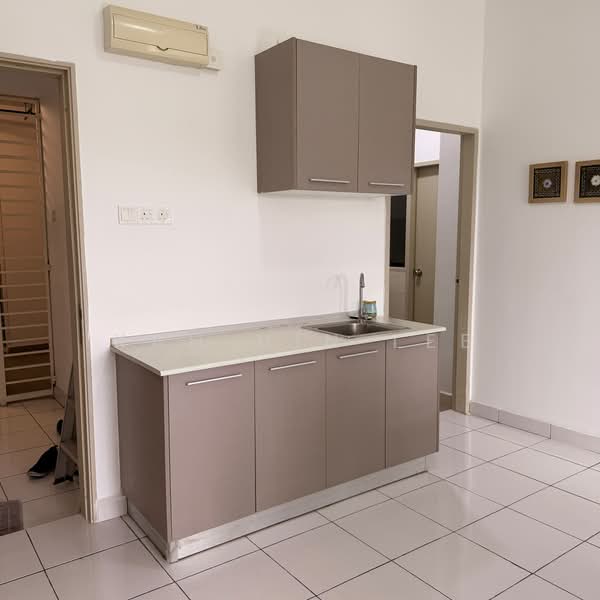 Condominium for Rent at Green Beverly Hills - Residensi Lili - Kah Hin Lee - Kitchen - PropertyGuru.com.my