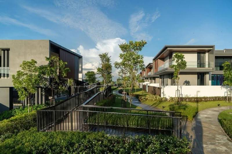 Bungalow House for Sale in Telok Panglima Garang (Selangor) - Kewin Poon Kah Wei - Exterior - PropertyGuru.com.my