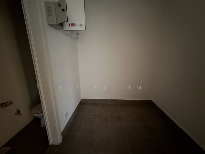 Kondominium untuk Dijual di Brunsfield EmbassyView - Dexter Lim - Bathroom - PropertyGuru.com.my