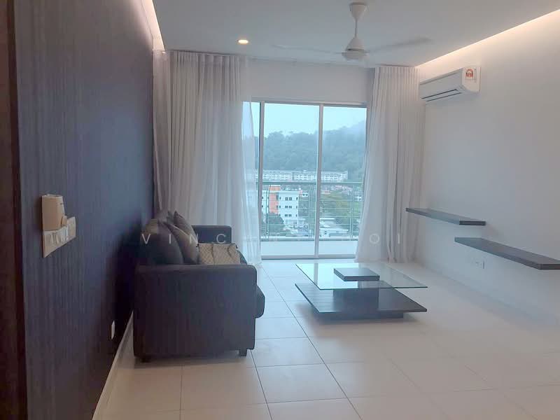 Kondominium untuk Dijual di Elit Heights @ Bayan City - Vincent Ooi - Living Room - PropertyGuru.com.my