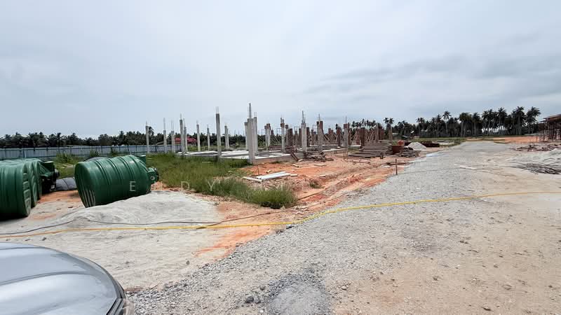 Semi-Detached House for Sale in Sungai Besar (Selangor) - Endy Hidayat - PropertyGuru.com.my