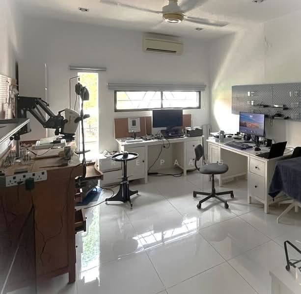 2-storey Terraced House for Rent in Taman Sri Hartamas (Sri Hartamas) - Carrie Paang - Study - PropertyGuru.com.my
