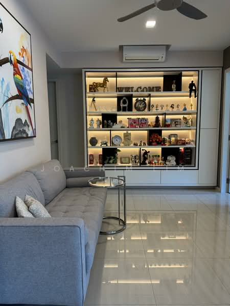 Kondominium untuk Dijual di Seri Riana Residence - Joachim Lim - Living Room - PropertyGuru.com.my