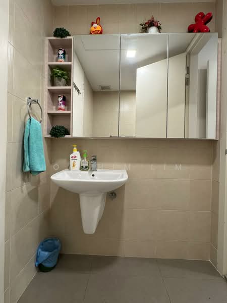 Kondominium untuk Dijual di Seri Riana Residence - Joachim Lim - Bathroom - PropertyGuru.com.my