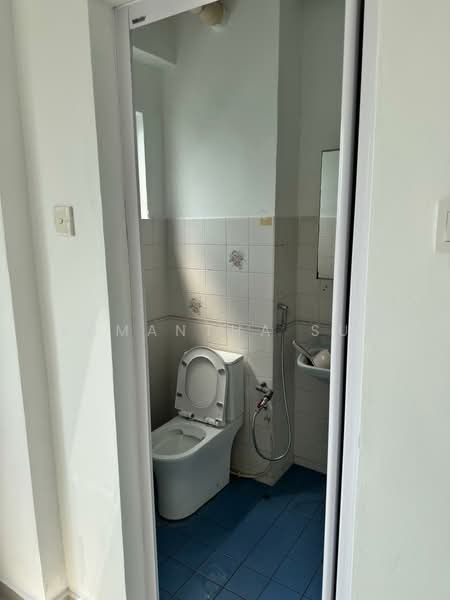 Kondominium untuk Disewa di Awana Puri - Samantha Sun - Bathroom - PropertyGuru.com.my