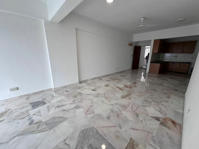 Kondominium untuk Disewa di Awana Puri - Samantha Sun - Living Room - PropertyGuru.com.my