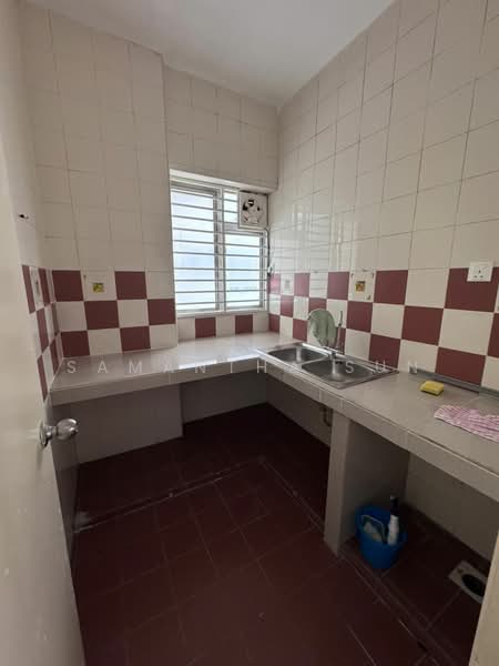 Kondominium untuk Disewa di Awana Puri - Samantha Sun - Kitchen - PropertyGuru.com.my