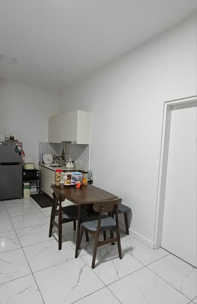 Servis Apartment untuk Disewa di Cubic Botanical - Jet Tan - Kitchen - PropertyGuru.com.my