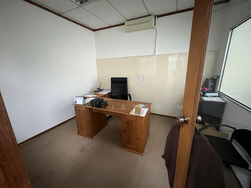 Kedai / Pejabat untuk Dijual di Seksyen 10 Wangsa Maju (Wangsa Maju) - Azli Ibrahim - Study - PropertyGuru.com.my