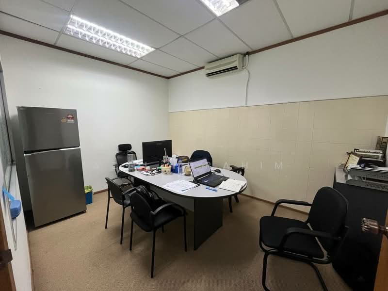 Kedai / Pejabat untuk Dijual di Seksyen 10 Wangsa Maju (Wangsa Maju) - Azli Ibrahim - Interior - PropertyGuru.com.my