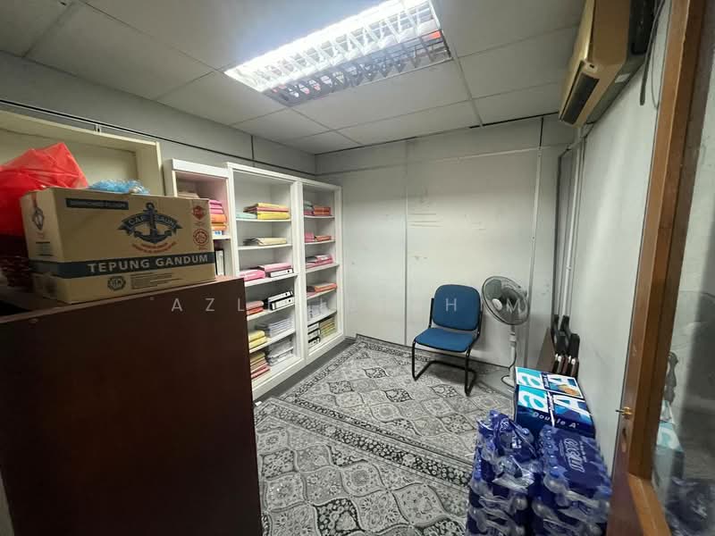 Kedai / Pejabat untuk Dijual di Seksyen 10 Wangsa Maju (Wangsa Maju) - Azli Ibrahim - Interior - PropertyGuru.com.my