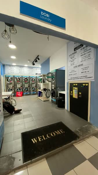 Service Residence for Sale at Vista Alam Serviced Apartment - Niez Mohd Ali - Entrance - PropertyGuru.com.my