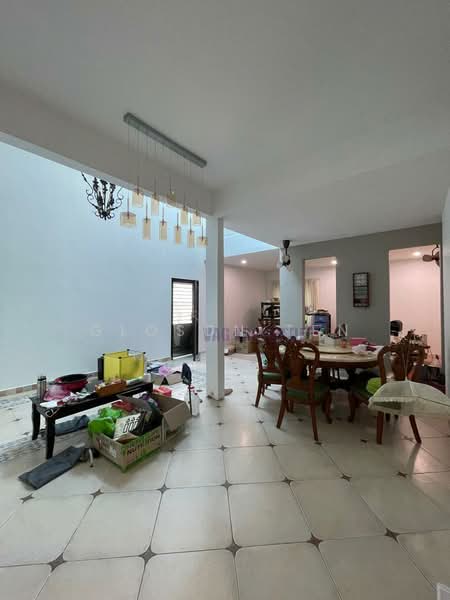 Semi-Detached House for Sale in Taman Pelangi Indah (Ulu Tiram) - Gloson Ten - Dining Room - PropertyGuru.com.my
