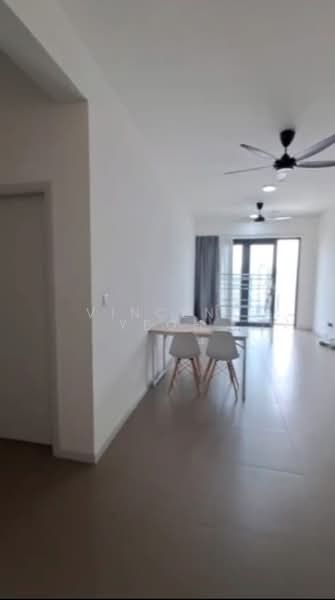 Kondominium untuk Dijual di Aster Residence - Vincent Yeoh - Dining Room - PropertyGuru.com.my