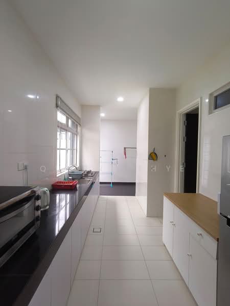 Rumah Kluster untuk Disewa di Taman Ekoflora (Johor Bahru) - Queena Thye - Kitchen - PropertyGuru.com.my