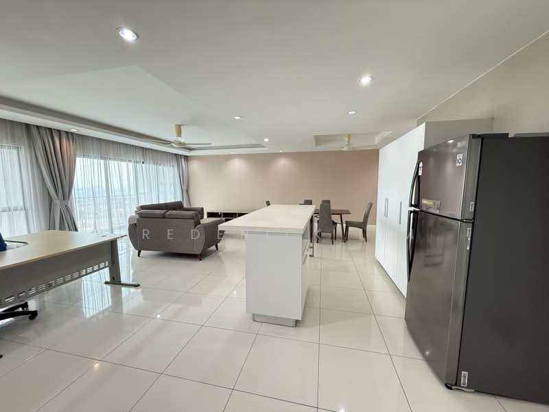 Kondominium untuk Dijual di Altitude 236 - Frederick Lim - Living Room - PropertyGuru.com.my