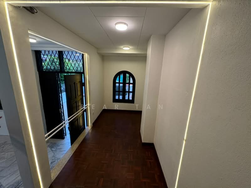 2.5-storey Terraced House for Sale in Tanjung Tokong (Penang) - Bear Tan - Entrance - PropertyGuru.com.my