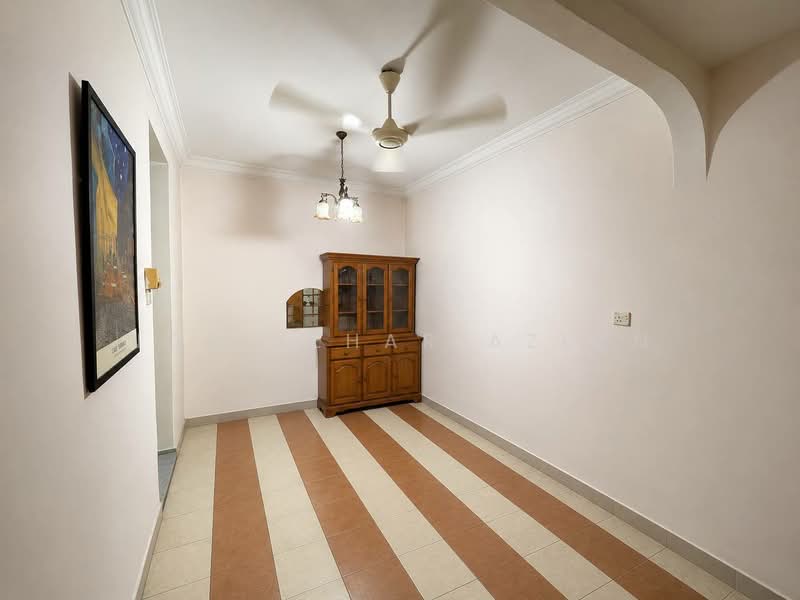 2-storey Terraced House for Sale in Usj 2 (Subang Jaya) - Nor Azhar Azlan - Interior - PropertyGuru.com.my